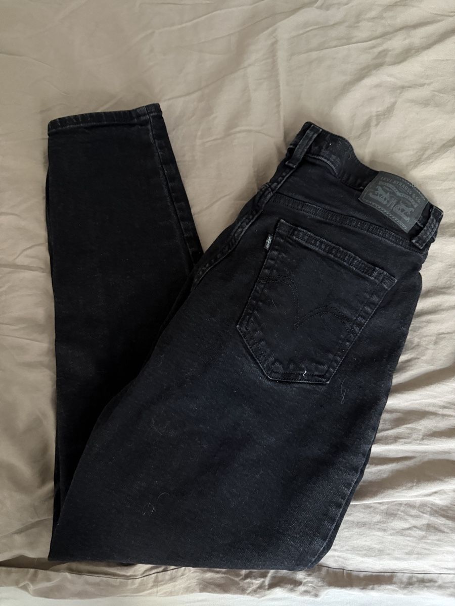 Levi's Jeans: Levis jeans high waist – D'occasion à Regensdorf par itslilia