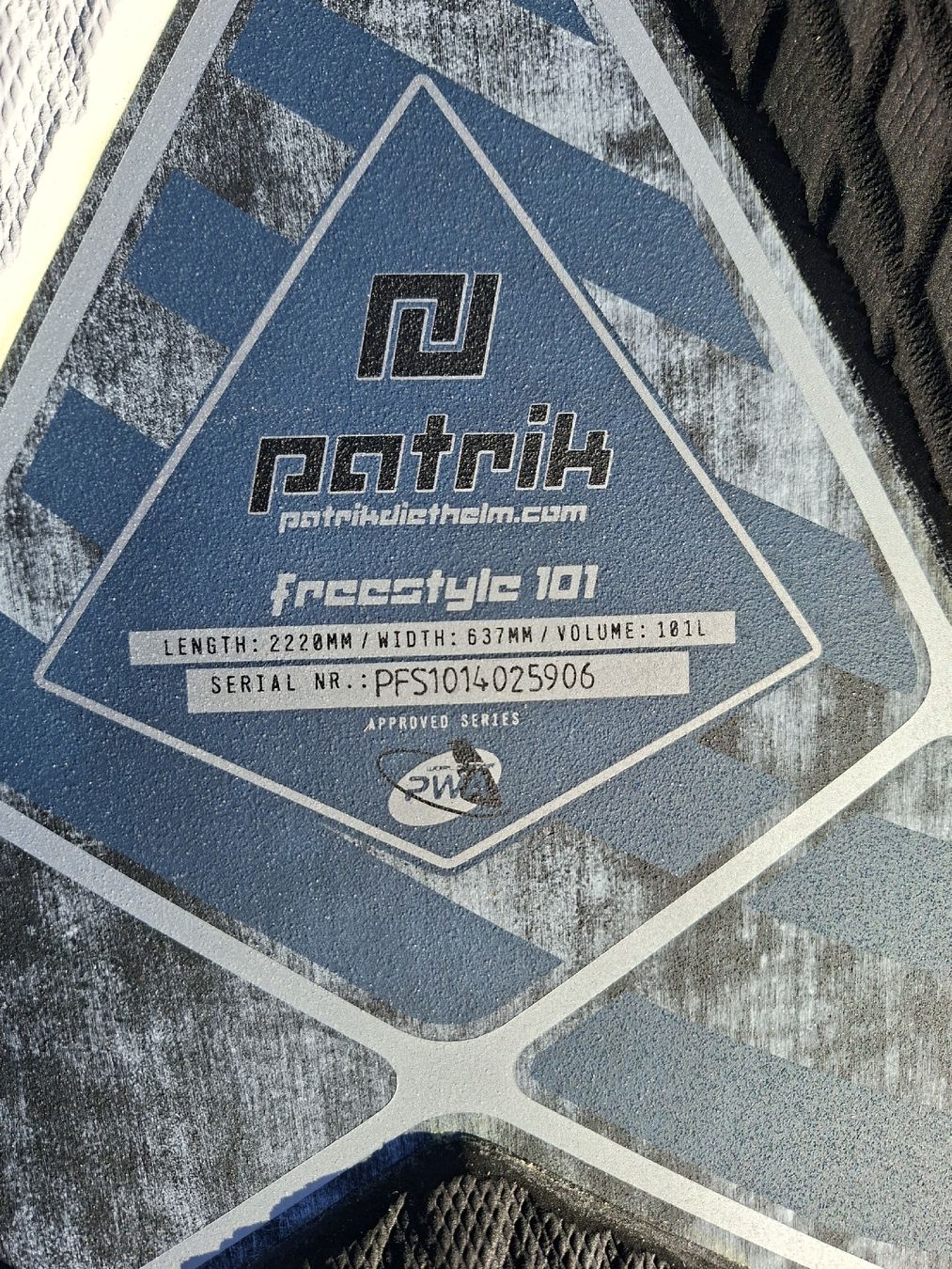 Tavole da surf e di nuoto: Patrik Freestyle Board 101 – Usato da Fällanden venduto da Nmustang 1
