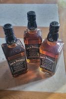 Lot de 3 bouteilles de Jack Daniel's Old N°7, 0.7 litres