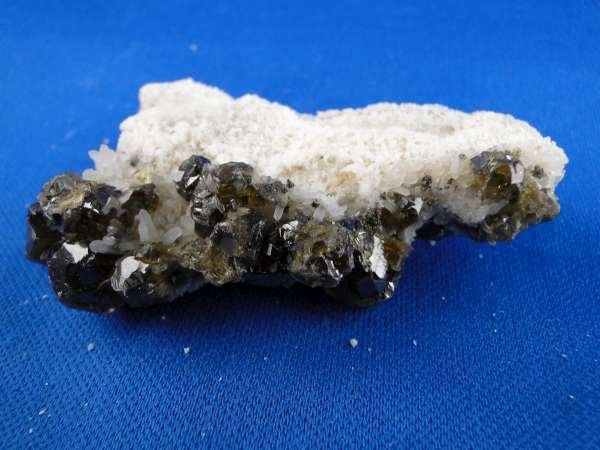 Mineralien & Heilsteine: Sphalerit var. Cleiophan auf Quarz-Matrix – Gebraucht aus Schinznach Bad von Demerald 6