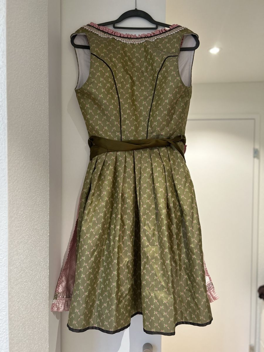 Krüger Kleider: Dirndl Krüger Grösse 42 Rocklänge 50cm – Gebraucht aus Zug von jvd_j6gs 7