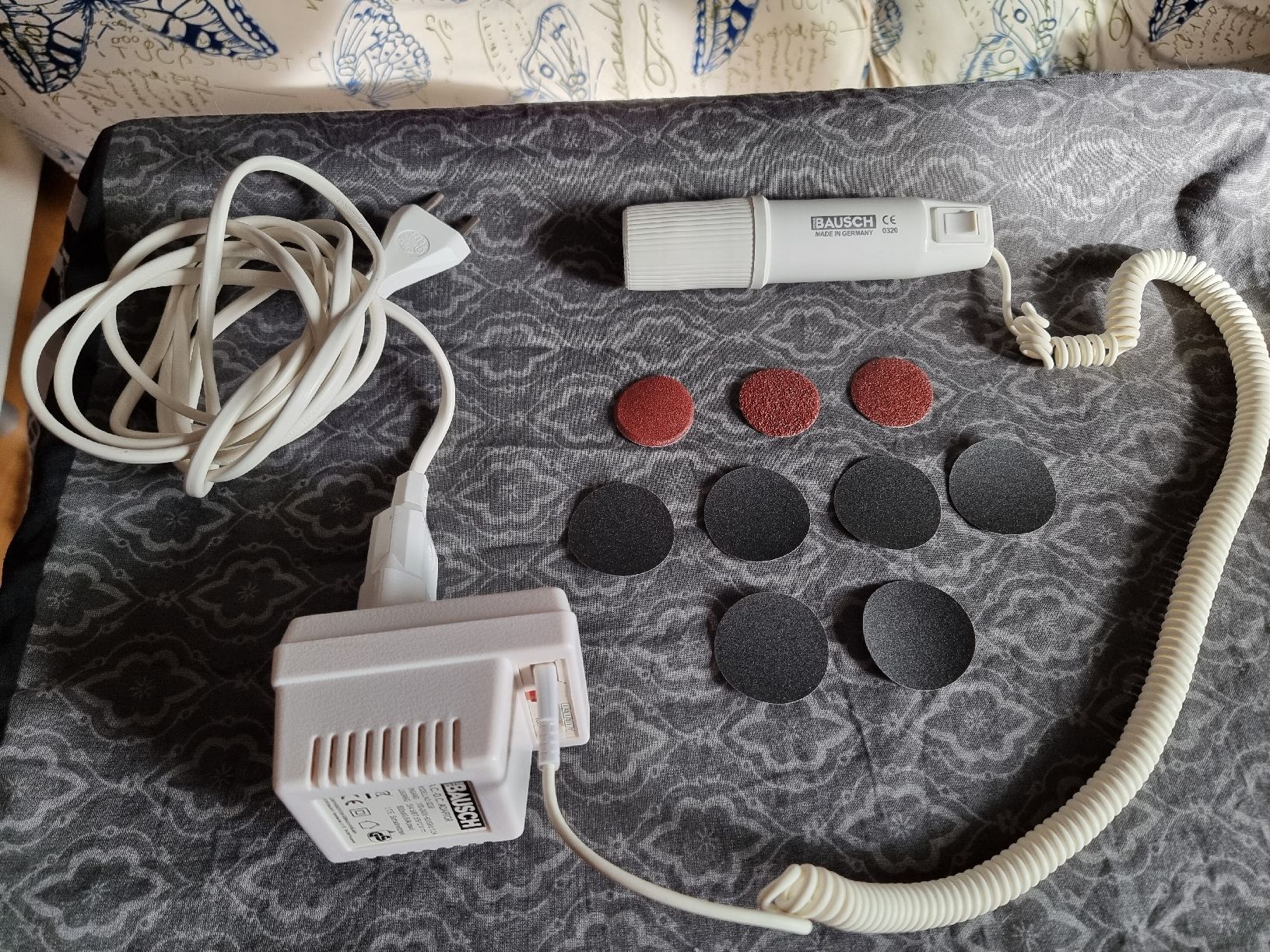 Pedicure: Fusspflege Elektrisch – Usato da Helgisried venduto da zuegli.24