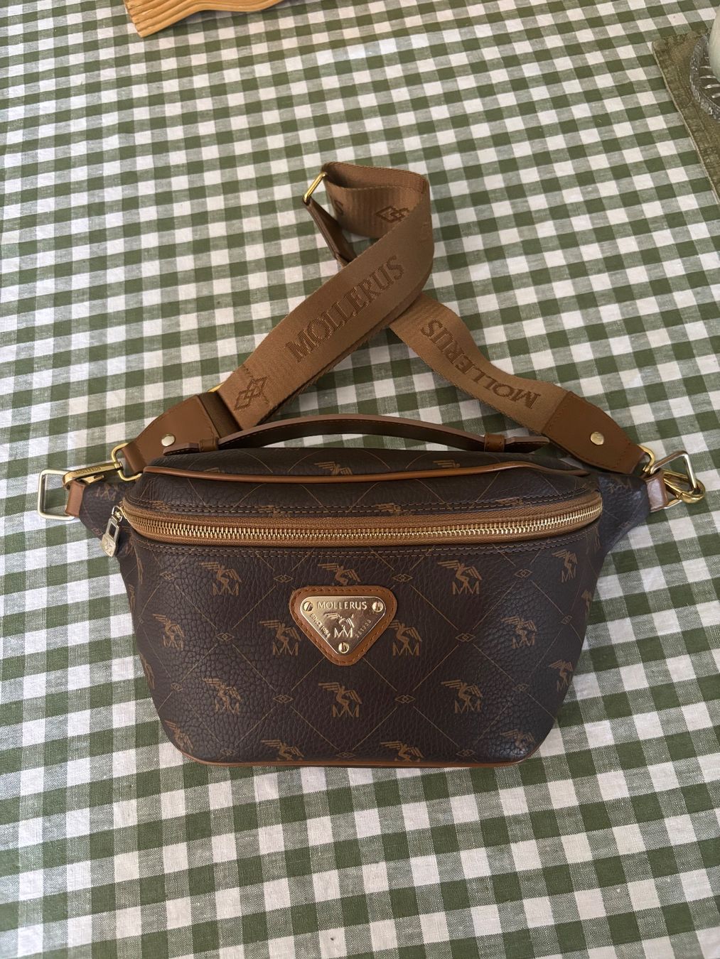Maison Mollerus Taschen für Damen: Gürteltasche "Brienz" Maison Mollerus – Gebraucht aus Lyss von Bluemefrou_72