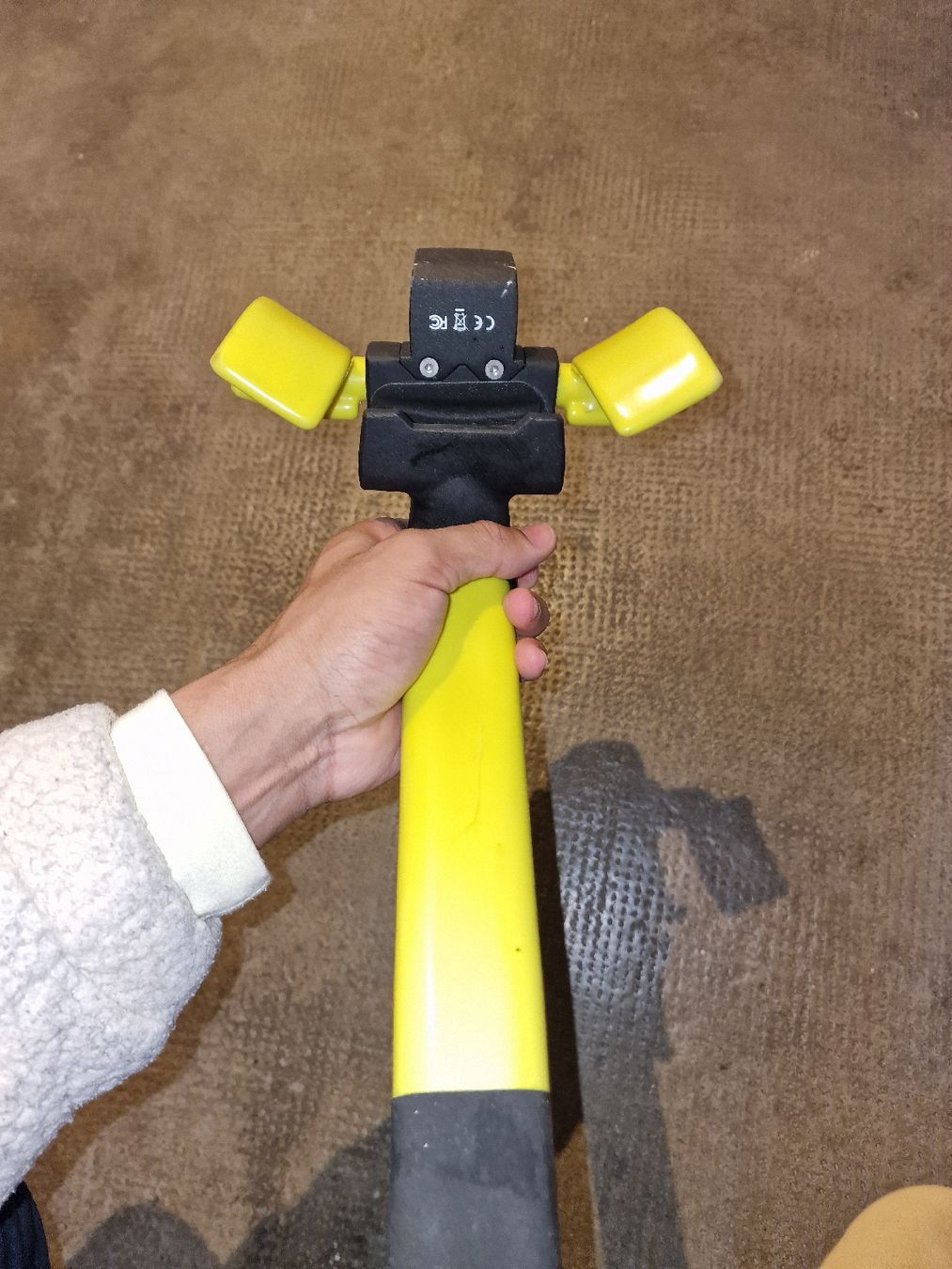 Tutti gli attrezzi: car steering wheel lock – Nuovo (secondo la descrizione) da Basel venduto da jua_vy2c 5