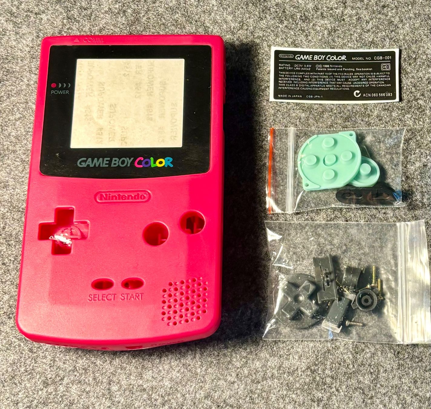 Console: Gameboy Color Rot Gehäuse / 2# – Nuovo e nell'imballaggio originale da Mollis venduto da GamingCorner