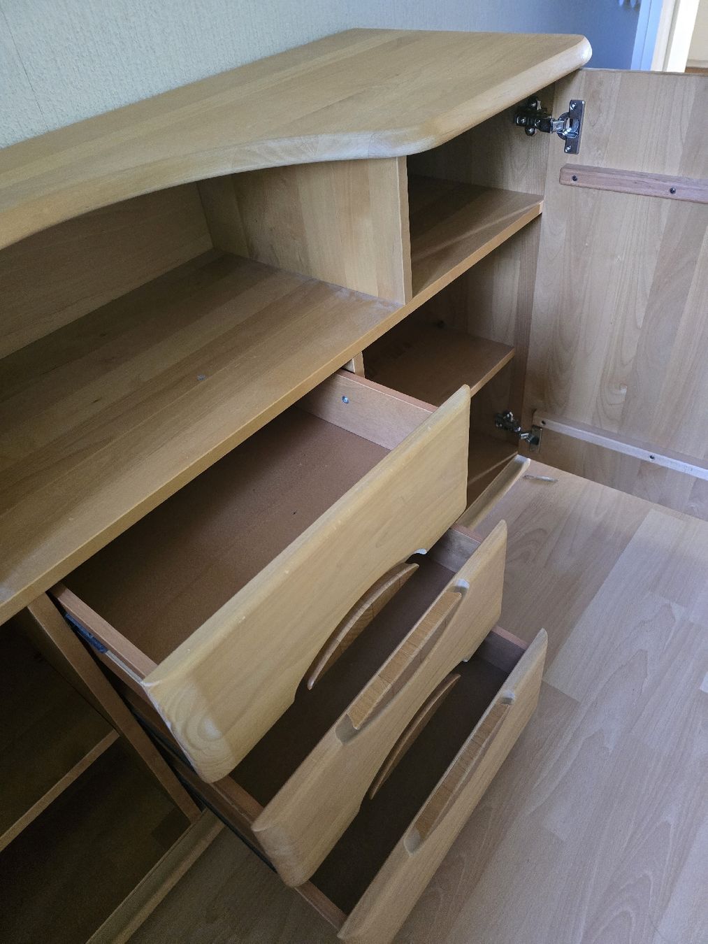 Commodes: Holzkommode – D'occasion à St. Gallen par anomis_m 2