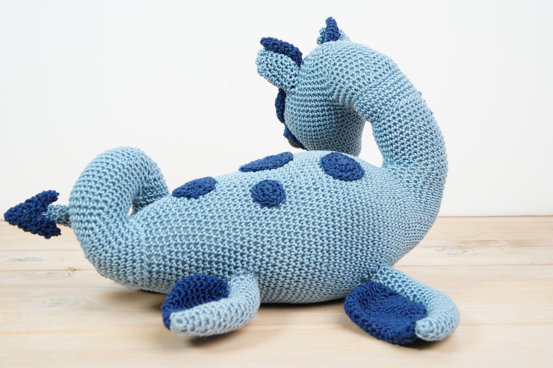 Giocattoli: Amigurumi Seeungeheuer – Nuovo (secondo la descrizione) da Wil SG venduto da froschbiss 1