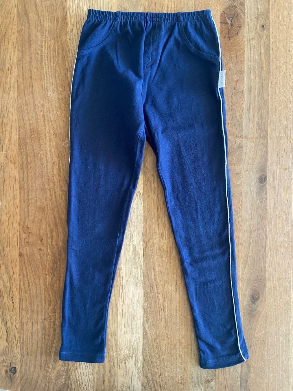 Collant & Leggings: Mädchenleggins SPORT, 122cm, 95% Baumwolle, 5% Elastan – Usato da Bassersdorf venduto da jgo_9mfk