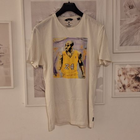T-shirt Only & Sons Kobe Bryant bianco taglia M usato