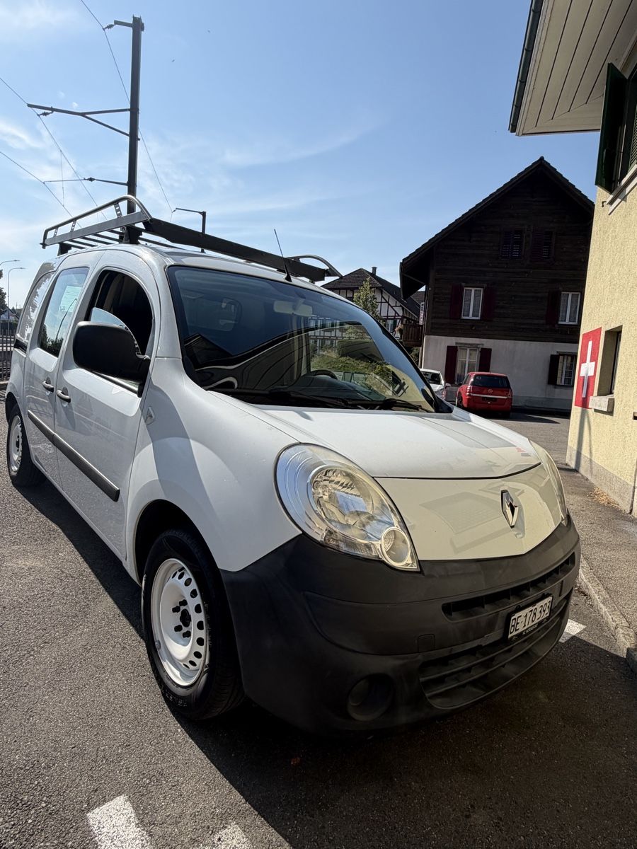 Renault Véhicules utilitaires: Renault Kangoo 1.6 – D'occasion à Niederbipp par cai_5hsf