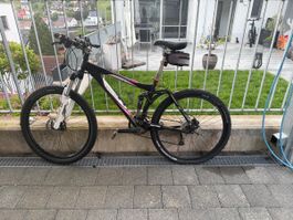 Trek Mountainbike Full Suspension, Top Zustand!