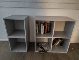 Bücherregal