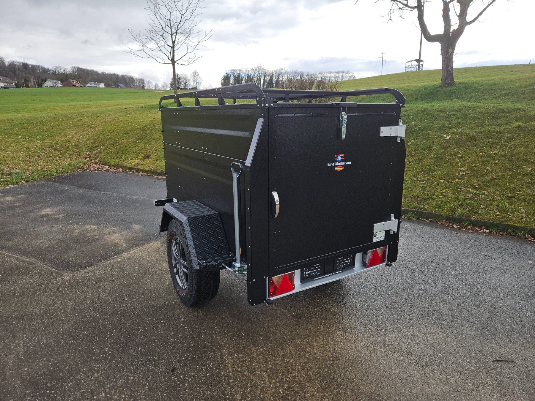 Tpv Rimorchi: TPV Kofferanhänger KT-EB2-Plus-Offroad-schwarz – Nuovo e nell'imballaggio originale da Gunzgen venduto da HofmannAnhaenger 3