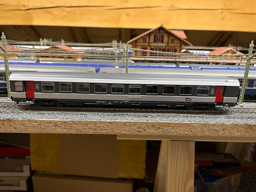 LS Models SNCF 40133-1 H0 VTU A10rtu Corail Ep. V-VI (D'occasion) à ...