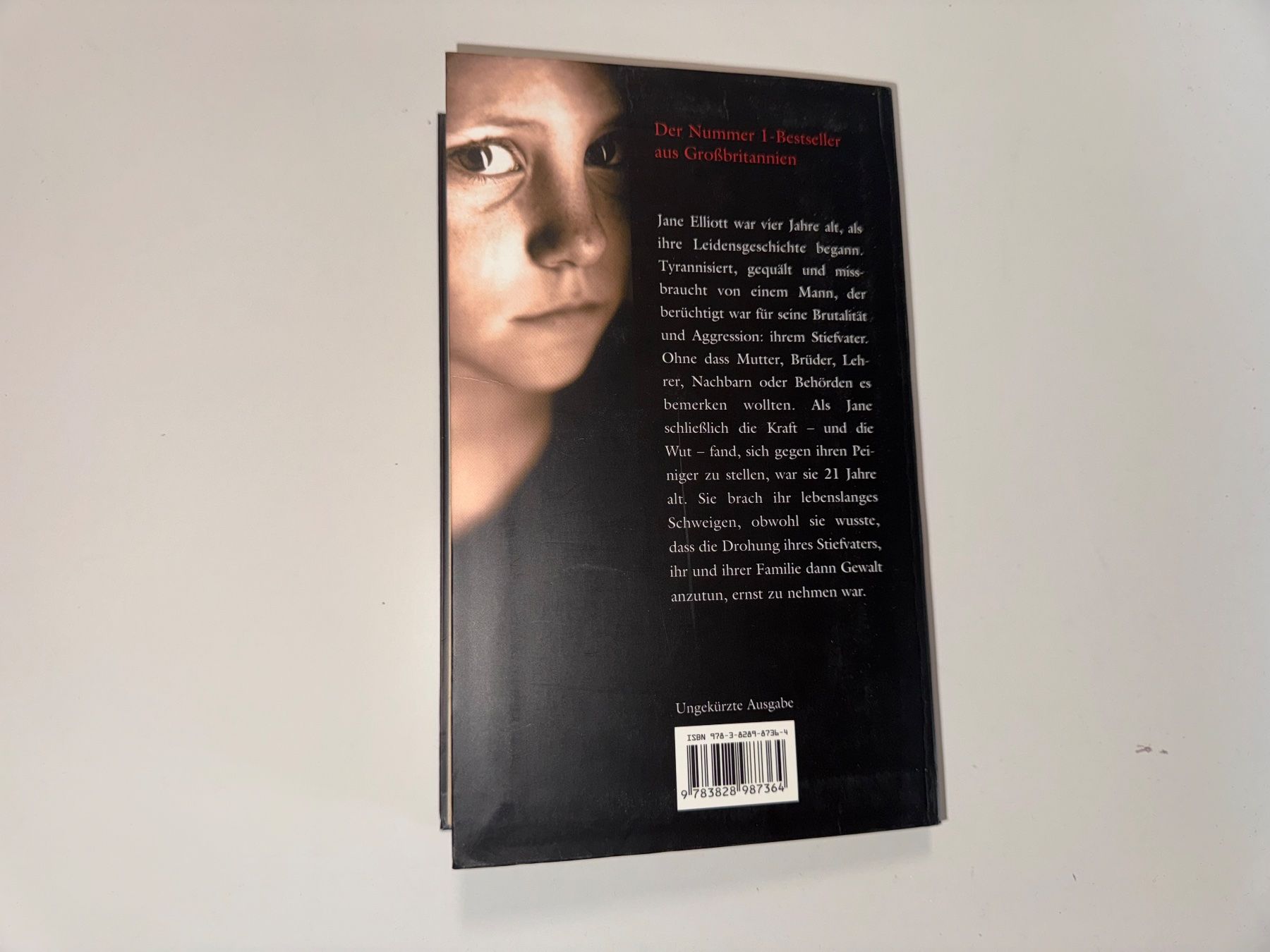 Livres: Buch: Ausgeliefert, Jane Elliott – D'occasion à Grosswangen par Second_hand_paradise 5
