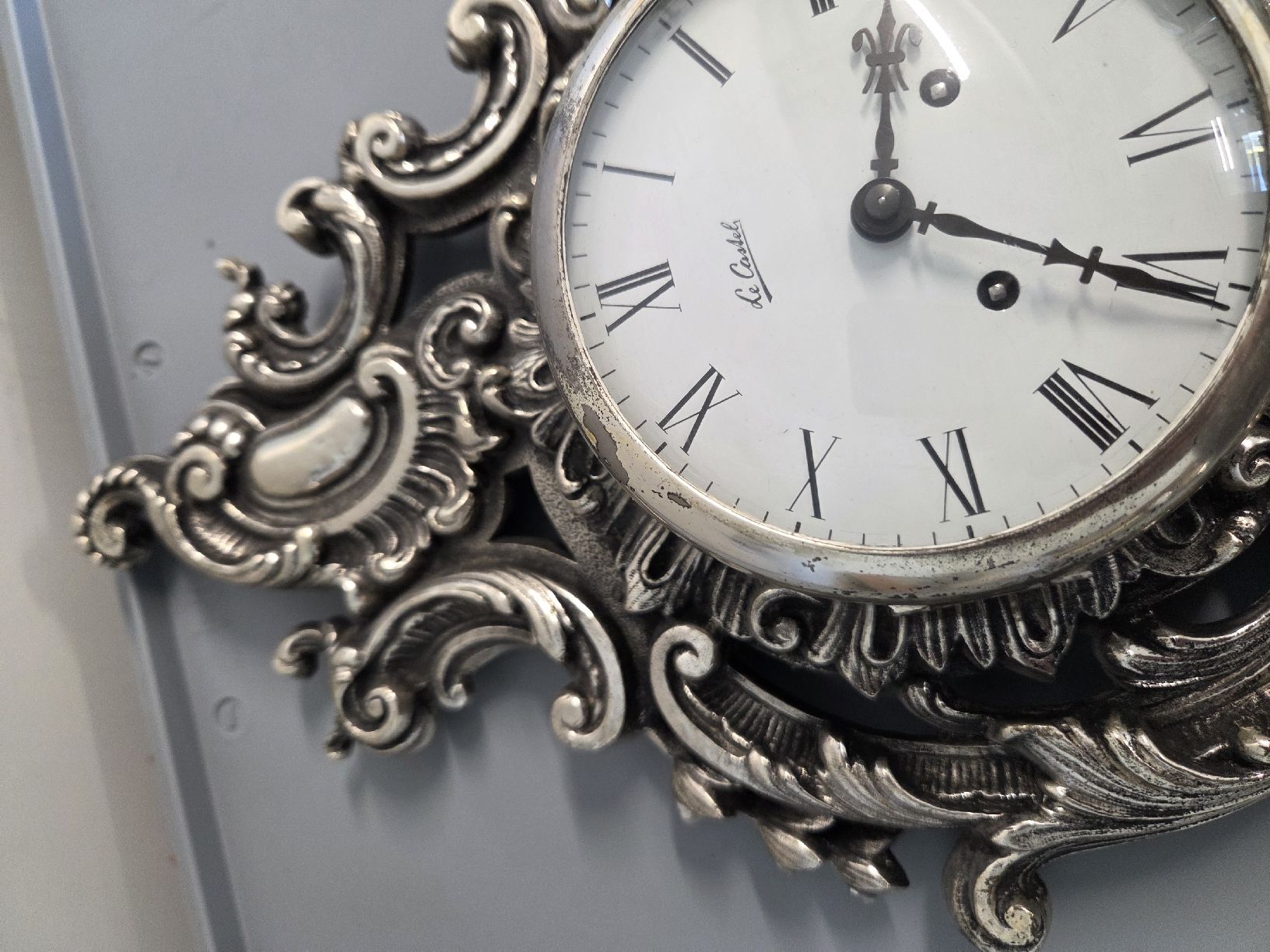 Orologi da terra & Orologi da parete: Wanduhr Le Castel  – Usato da Dietikon venduto da Allegra34 6