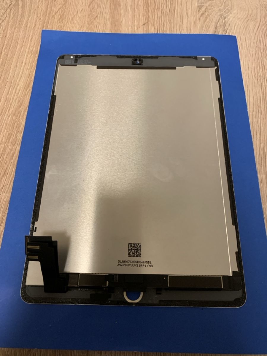 Apple Tablet PC: Originaldisplay IPad Air 2-Modell: A 1566/1567 – Usato da Bremgarten AG venduto da TechfiX 1