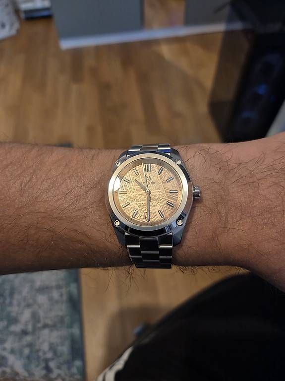 Formex Orologi: FORMEX ESSENCE 39 SPACE GOLD First Edition – Usato da Morges venduto da Fredys30 3