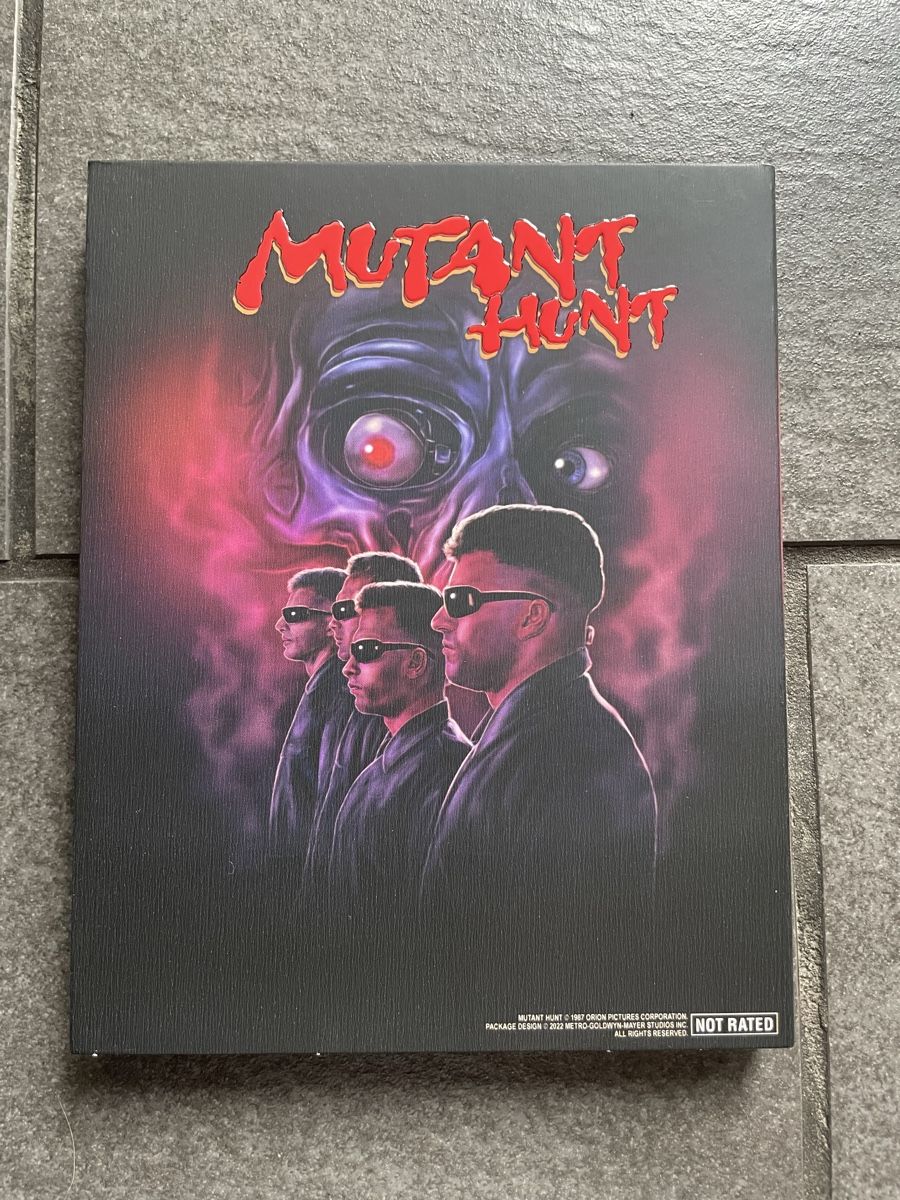 Tutti i DVDs: Mutant Hunt Blu-ray Vinegar Syndrome – Nuovo (secondo la descrizione) da Zürich venduto da cENS0R 1