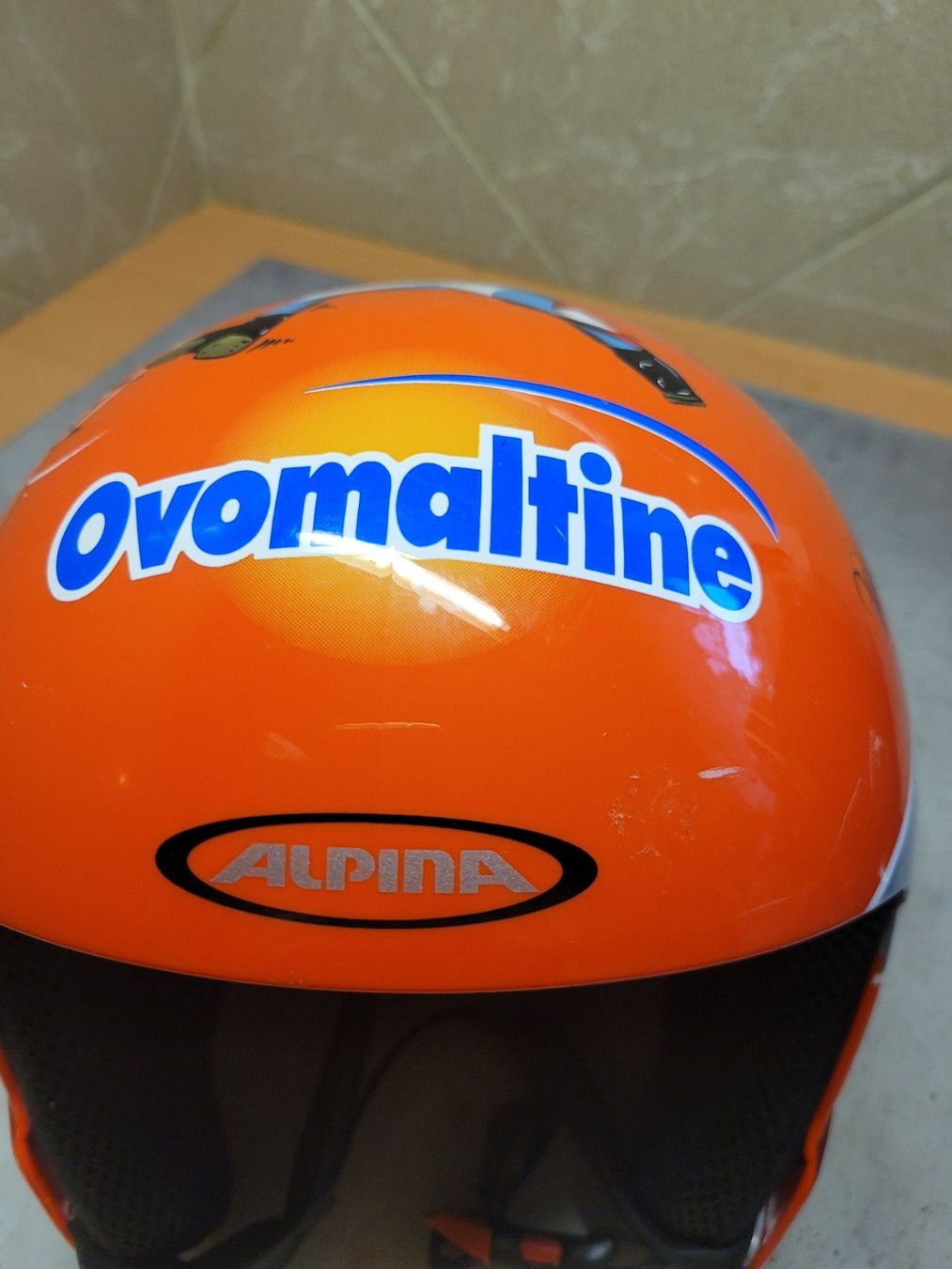 Caschi: Casque de ski déco "Didier Cuche" – Usato da Bevaix venduto da pac_7gyt 4