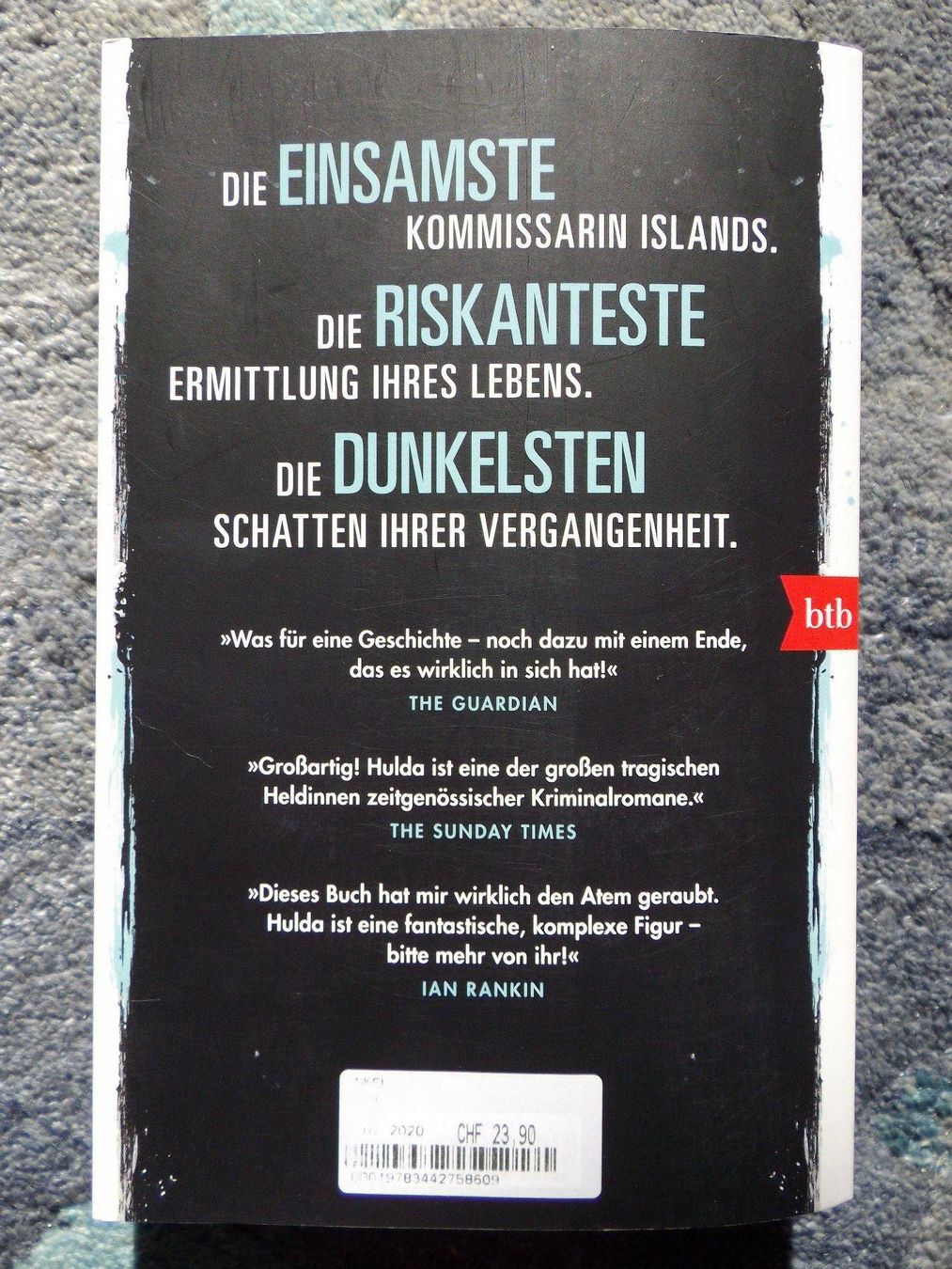 Libri: Ragnar Jonasson: Dunkel – Usato da Uster venduto da urs_75by 1