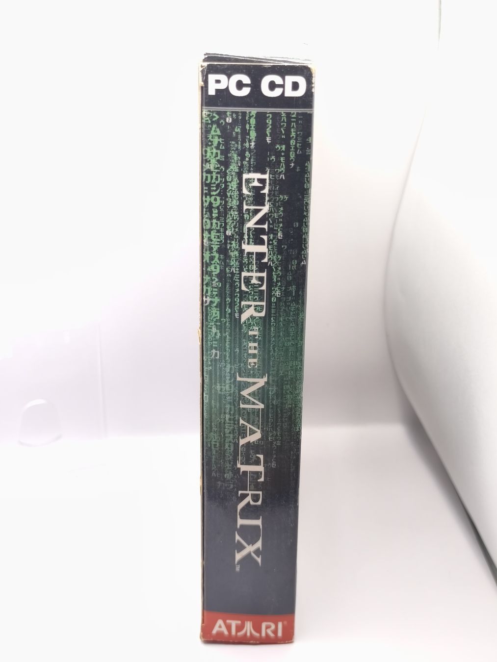 Microsoft Jeux: Jeu Box PC CD-ROM Enter the Matrix Atari bon état – D'occasion à Conthey par Th3gr4yf0x