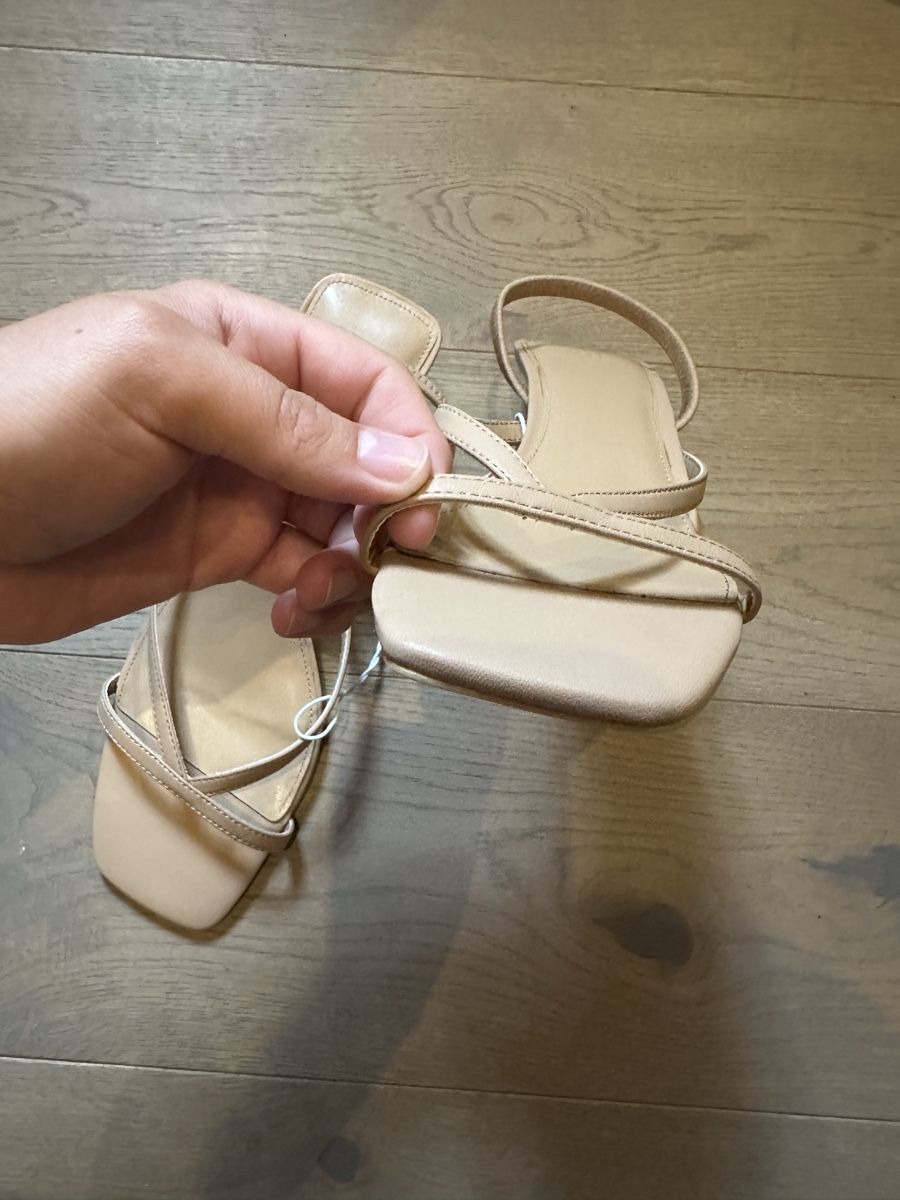 H&M Chaussures femmes: Damen Sandalen 39 Neu – Neuf avec emballage d'origine à Triesen par nenaan 6
