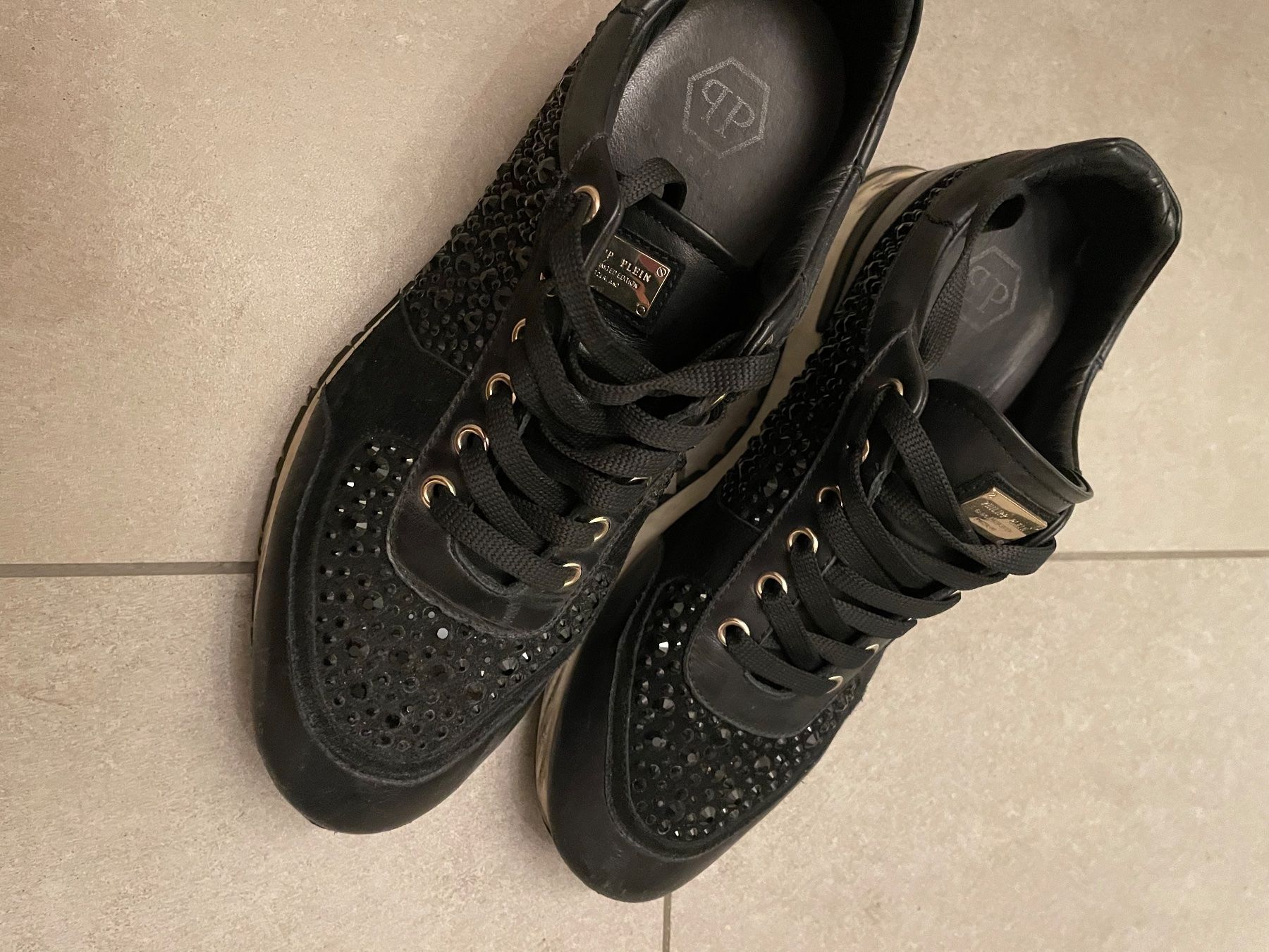 Philipp Plein Scarpe da donna: Philipp Plein sneakers – Usato da Zunzgen venduto da mel_y6w2 3