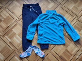 warme Jogginghose und Fleece-Sweatshirt gr. 140