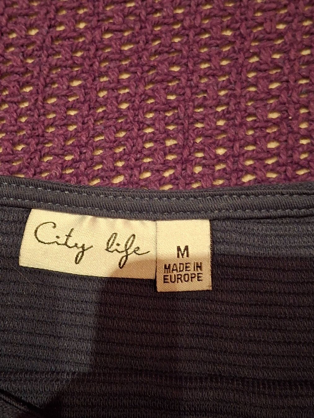 Maglioni & Felpe: Pull taille M marque City Life – Usato da Villiers venduto da san_jn5w 1