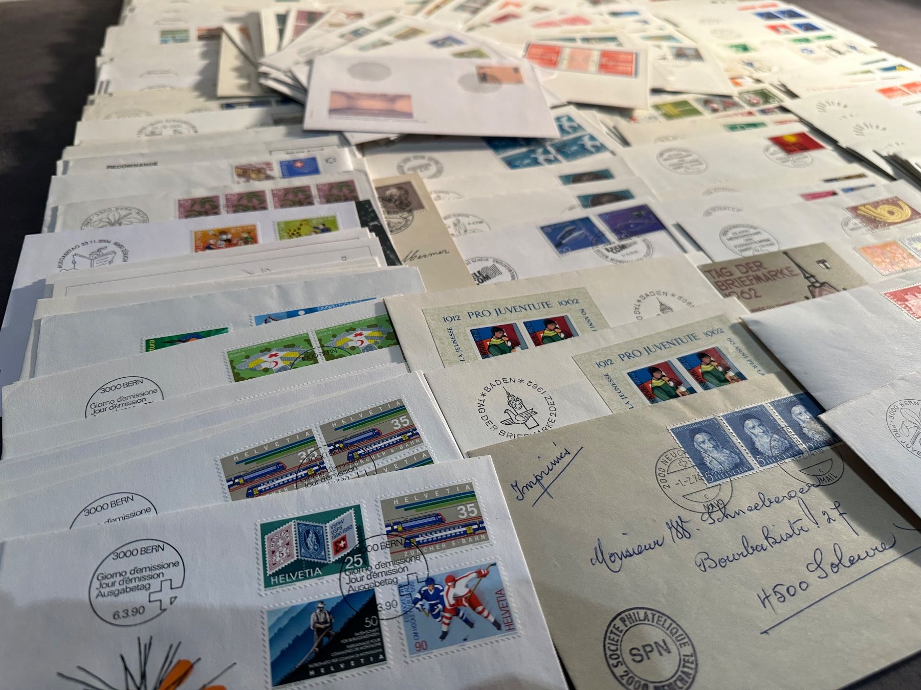 Tutti i francobolli: Sammlung Schweiz Briefe Sonderbriefe FDC usw. – Usato da Stettfurt venduto da 2442 1