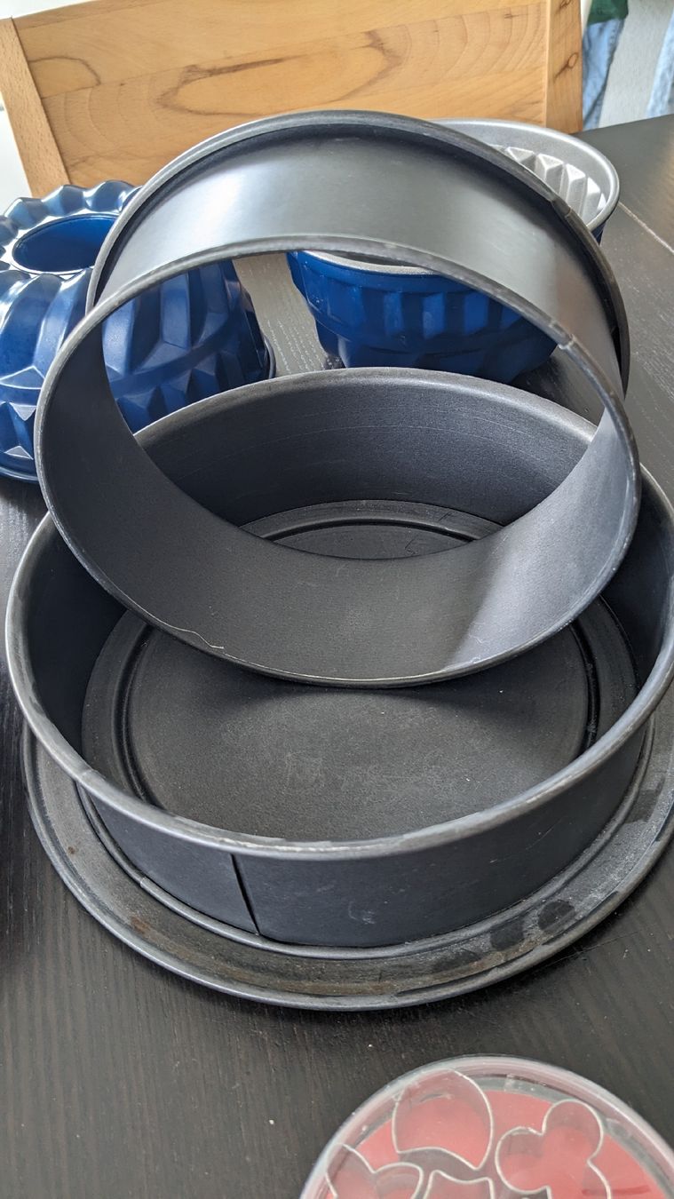 Teglie da forno: Backformen – Usato da Sutz venduto da Rawypp 5