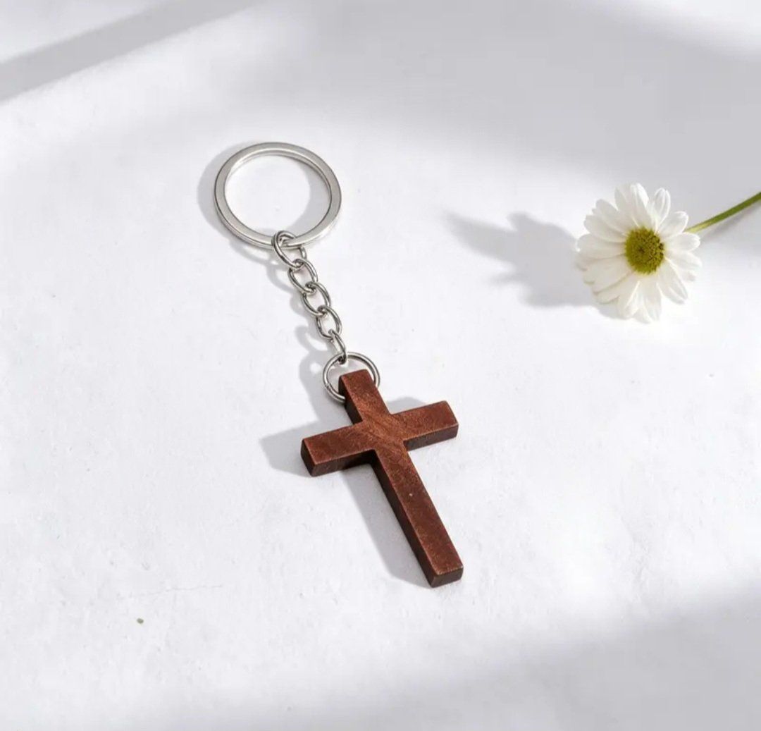 Portachiavi: 1 porte-clés croix en bois, NEUF – Nuovo e nell'imballaggio originale da Puidoux venduto da mic_c2fh 1