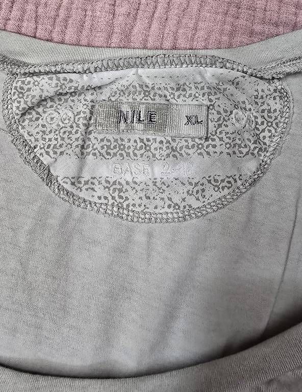 T-Shirts: Nile - T-Shirt – Gebraucht aus Hägendorf von sinaB04