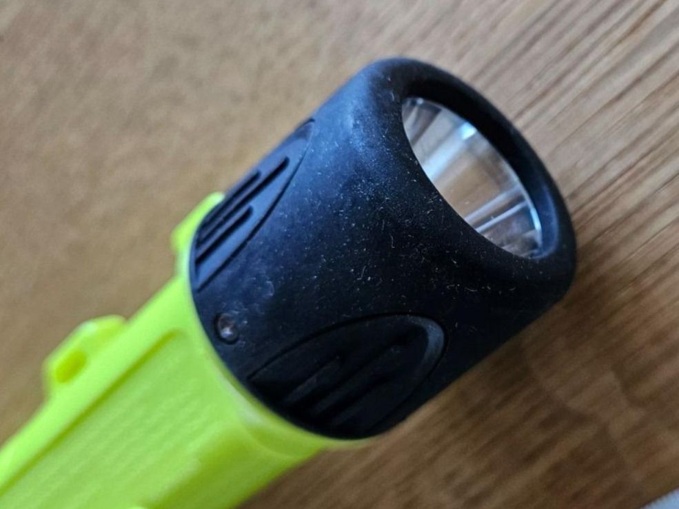 Lampade: Sicherheitslampe/Taucherlampe/Taschenlampe – Usato da Bern venduto da Respirit 2