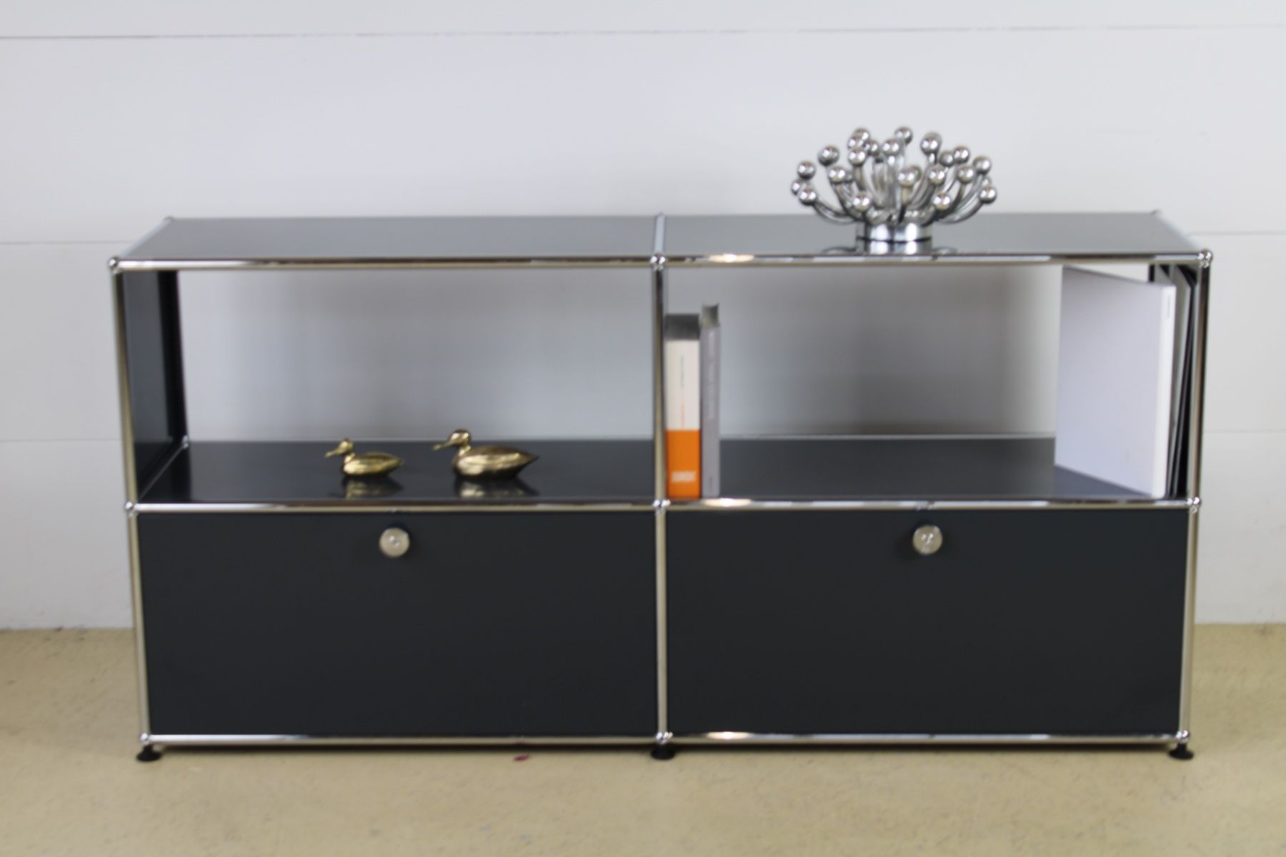 USM Cassettiere: USM Sideboard Anthrazitgrau, Umbau & Lieferung möglich Nr.2 – Usato da Meinisberg venduto da atelier_TILIJA 8