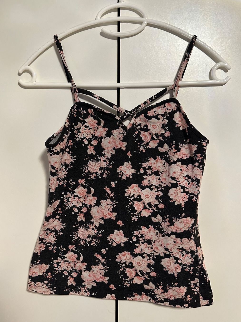 Tops: Top mit Blumenmuster Grösse S – Gebraucht aus Schaan von Hermine2018