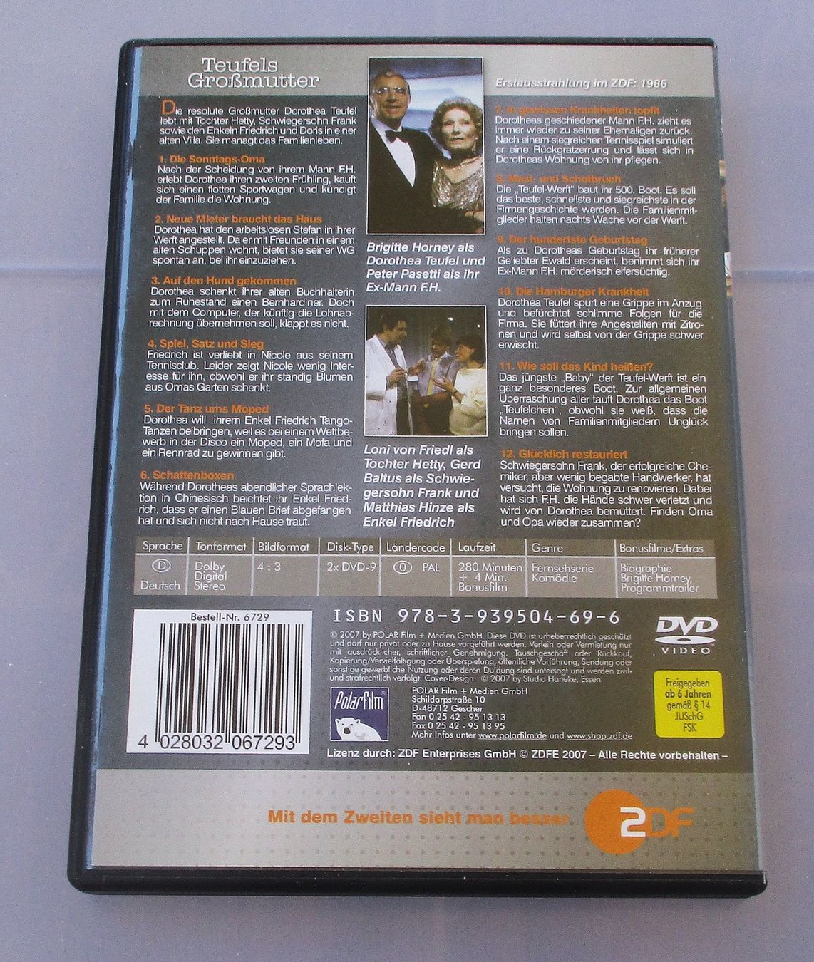 Tutti i DVDs: TEUFELS GROSSMUTTER - Komplette Serie 2-DVD – Usato da Wattwil venduto da Muriel10 1