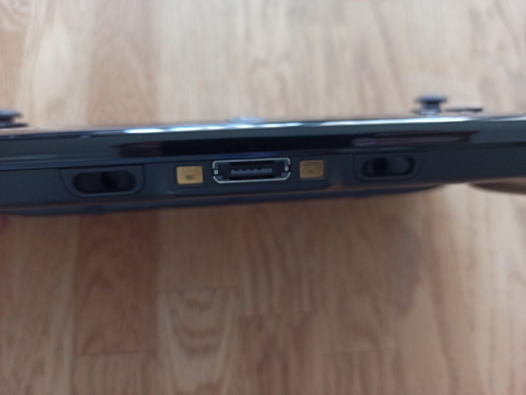 Nintendo Controller: Nintendo Wii U GamePad  (EUR) - Controller  Model WUP-010 – Usato da Oberweningen venduto da mar_87mx 8