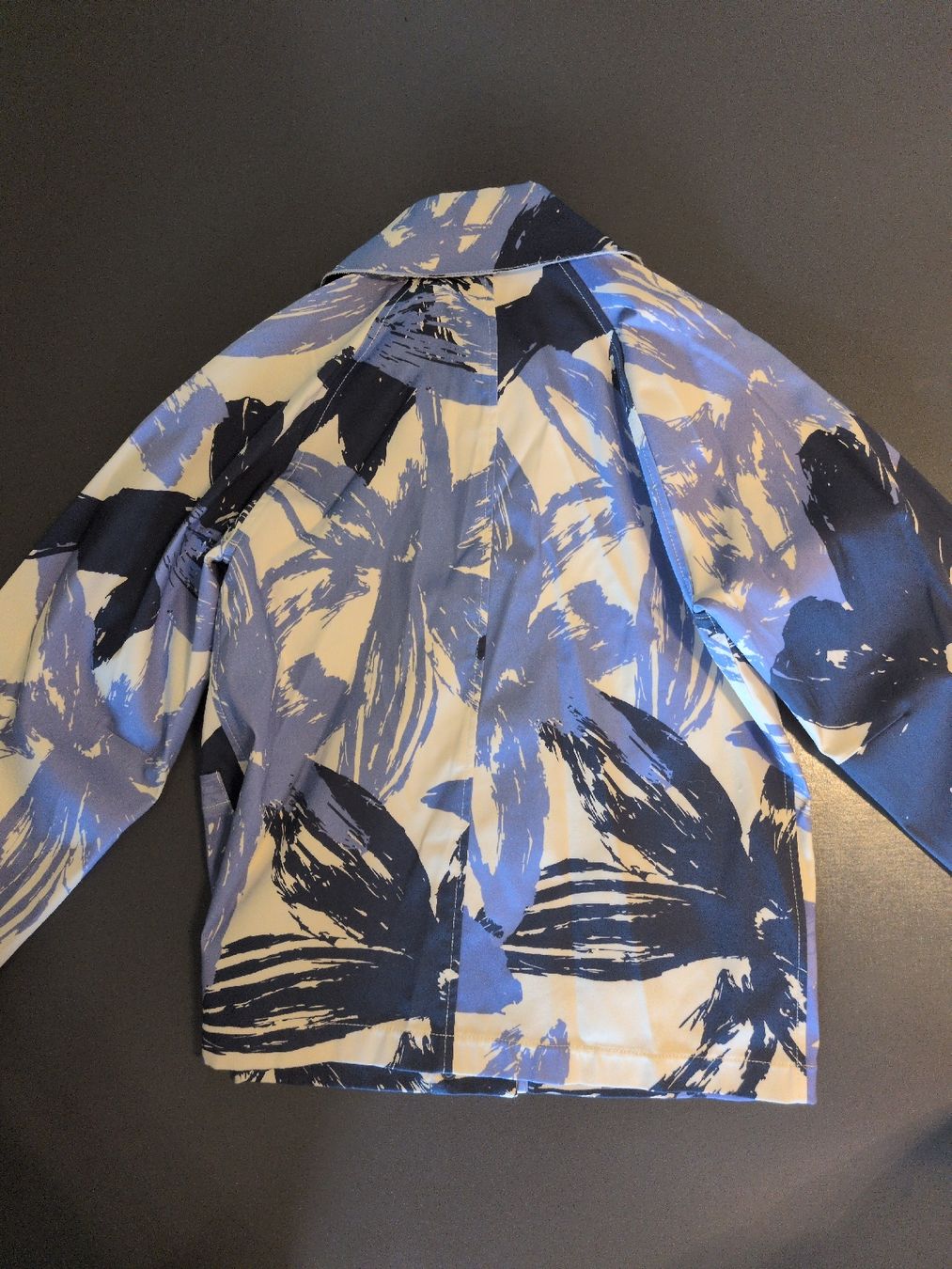 Liviana Conti Giacche: Sommerliche Damenjacke, Kunstvolles Muster,  – Nuovo (secondo la descrizione) da Winterthur venduto da Rwiede 3