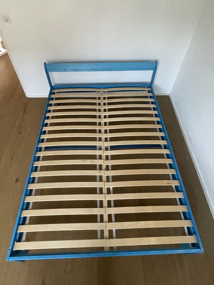 Ikea Betten: Bed frame blue with slatted base 140x200 cm – Gebraucht aus Binningen von a.sale 2