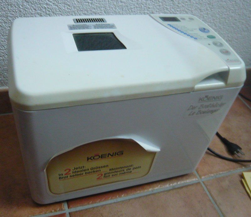 Elettrodomestici da cucina: Backmaschine König / Brotbackmaschine – Usato da Ruggell venduto da Btt