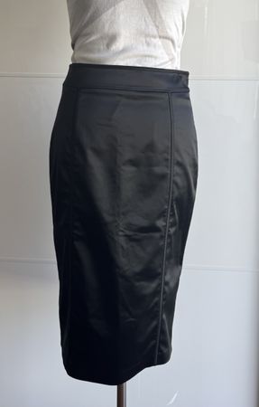 Burberry Skirt Size 38