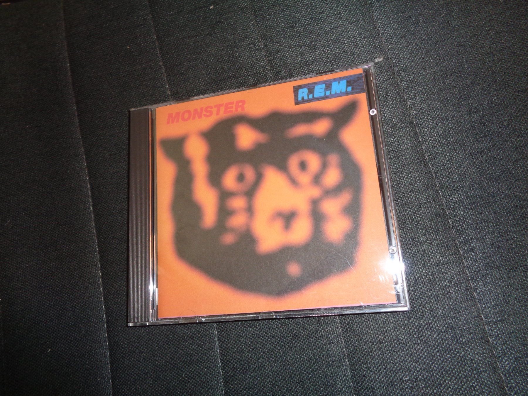 CDs: R.E.M. - Monster CD – Gebraucht aus Olten von Disc-Ausverkauf