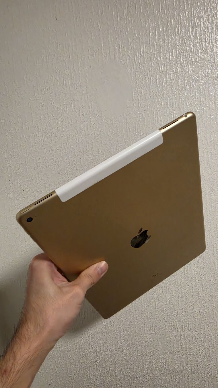 Apple Tablet PC: iPad Pro 12.9 1 ère Gen 128GB écran cassé – Difettoso da Grandson venduto da Adrixx1422 2