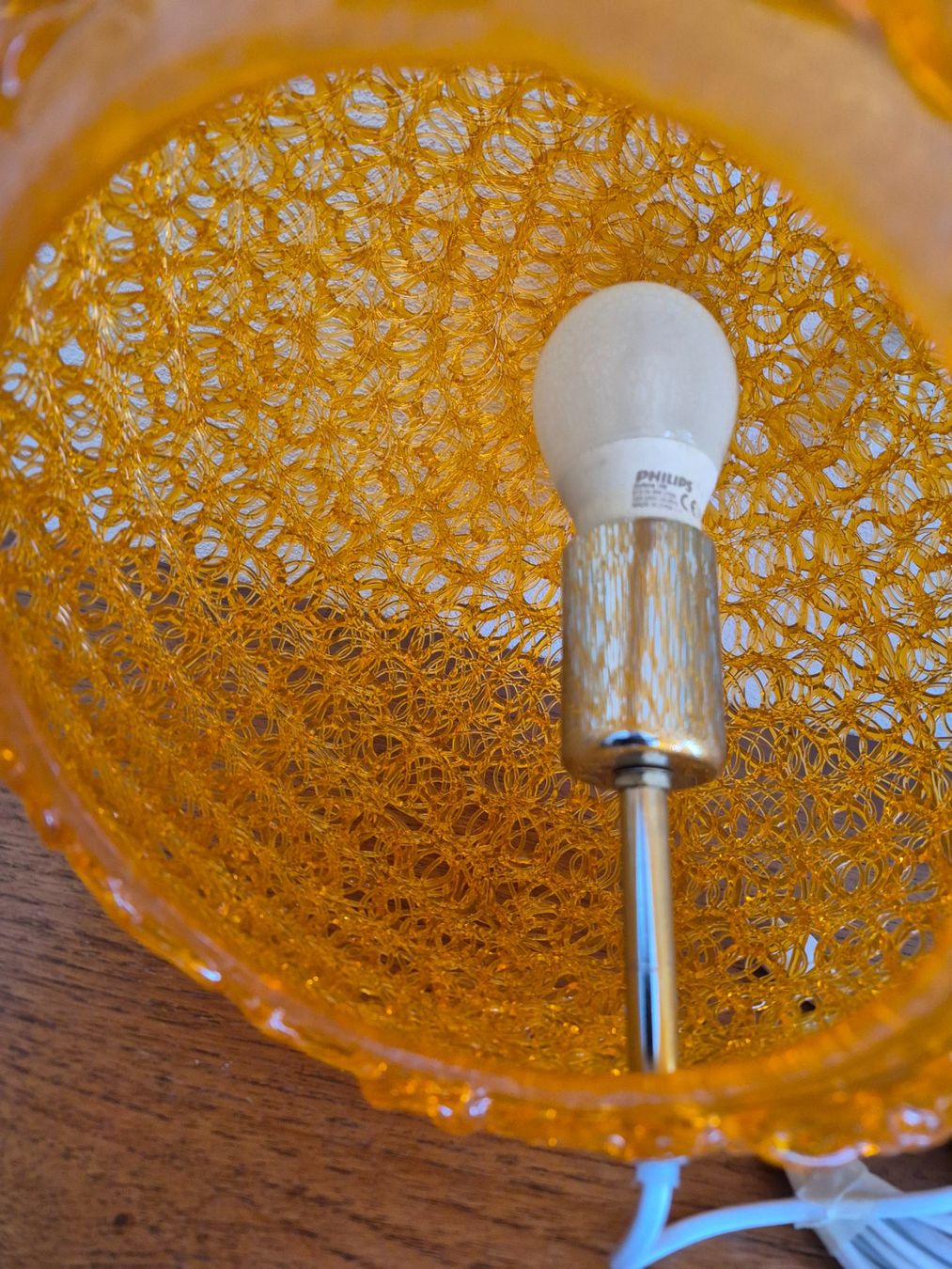 Lampade: Lampe de table orange sphérique lucite plexiglas – Usato da Fully venduto da tameab 2