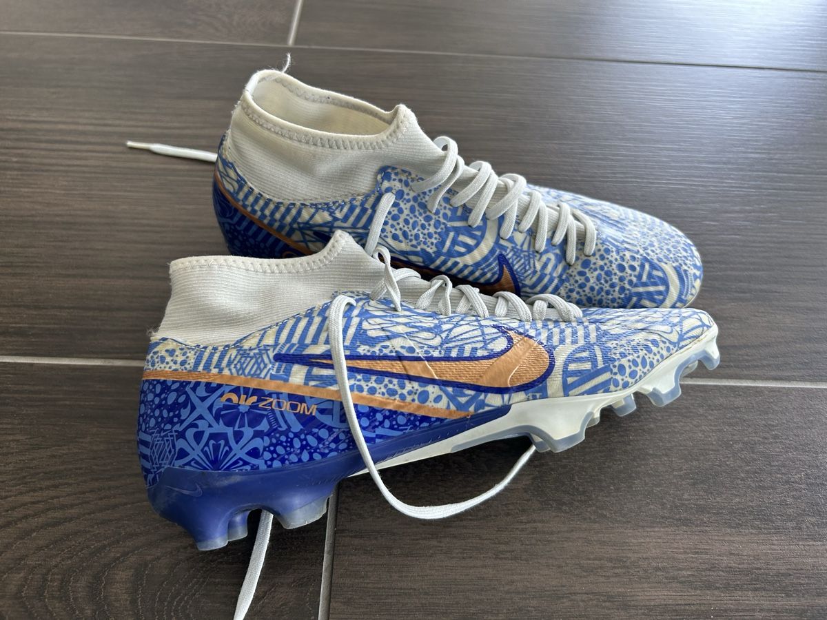 Nike Scarpe per ragazzi: Nike Fussballschuhe gr 41 – Usato da Rothrist venduto da kiki8181