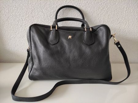 New NavyBoot 2-way Handbag