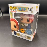 Funko Pop! One Piece Shanks 939 Chase Exclusive