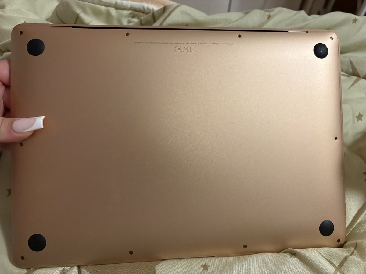 Apple Notebooks: Mac Book air 13 in pink – Gebraucht aus winterthur von mel_b7rn 1